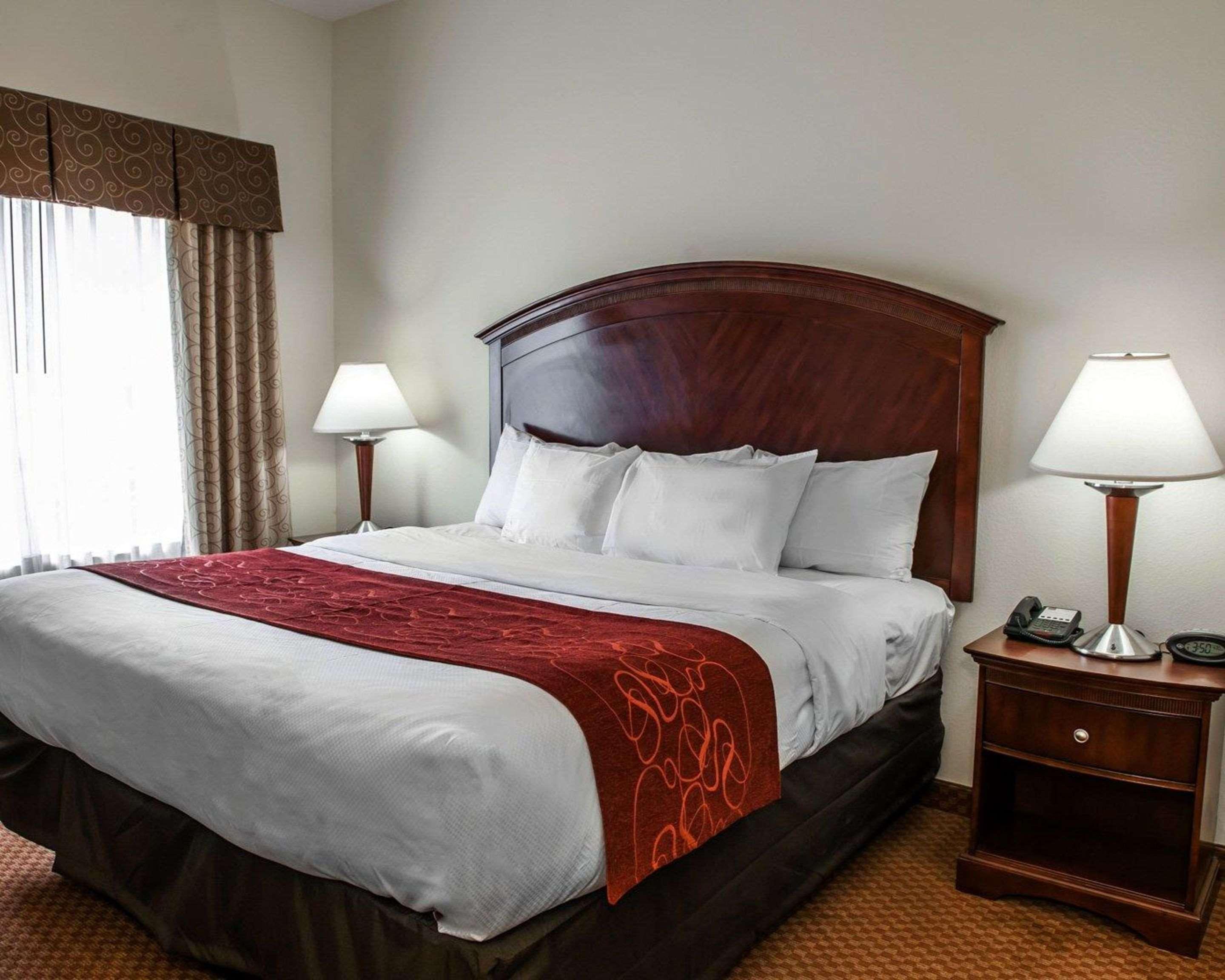 Comfort Suites Near Indianapolis Airport מראה חיצוני תמונה
