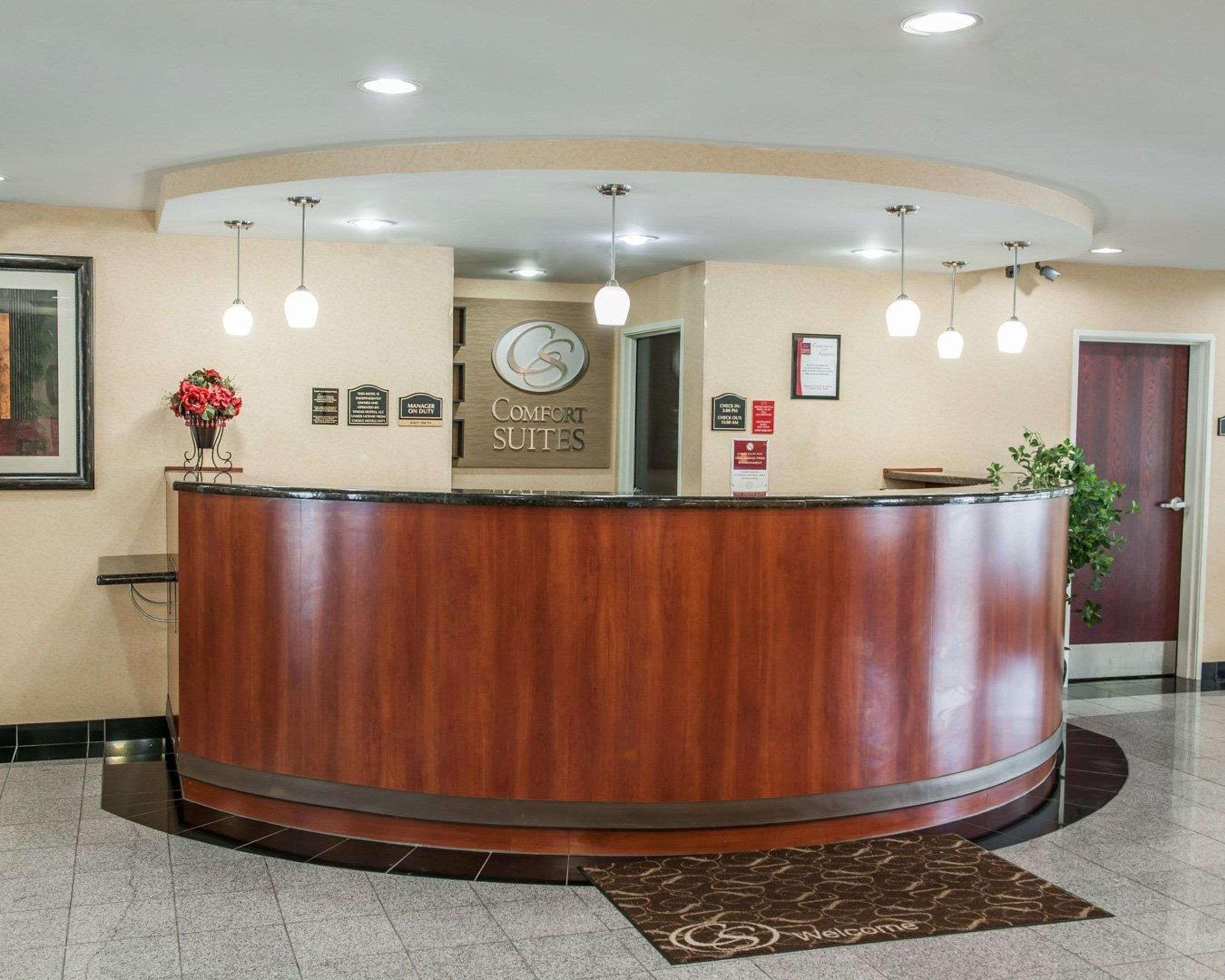 Comfort Suites Near Indianapolis Airport מראה חיצוני תמונה
