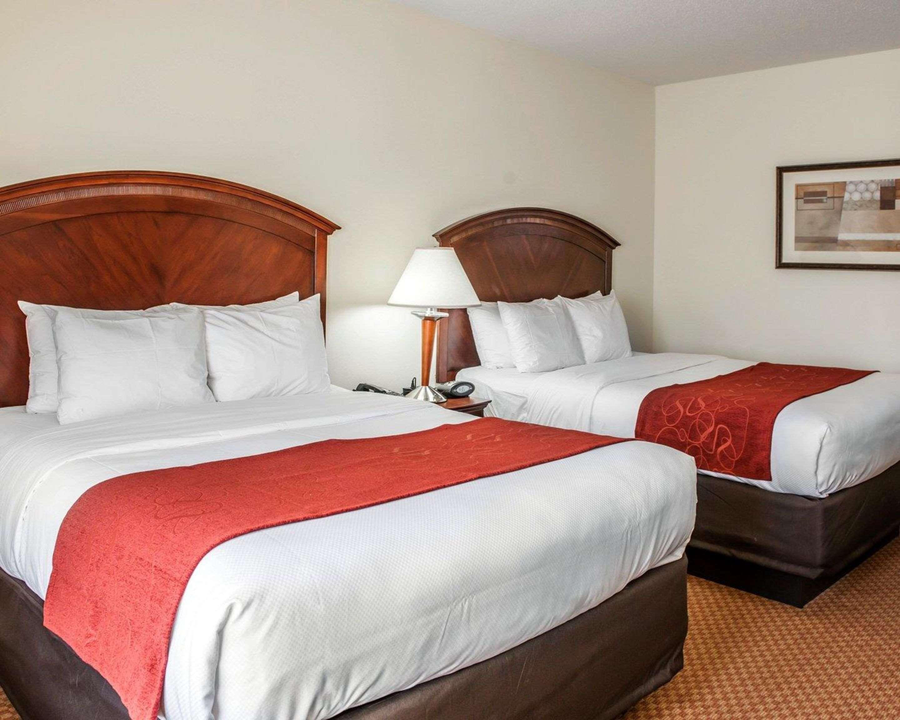 Comfort Suites Near Indianapolis Airport מראה חיצוני תמונה
