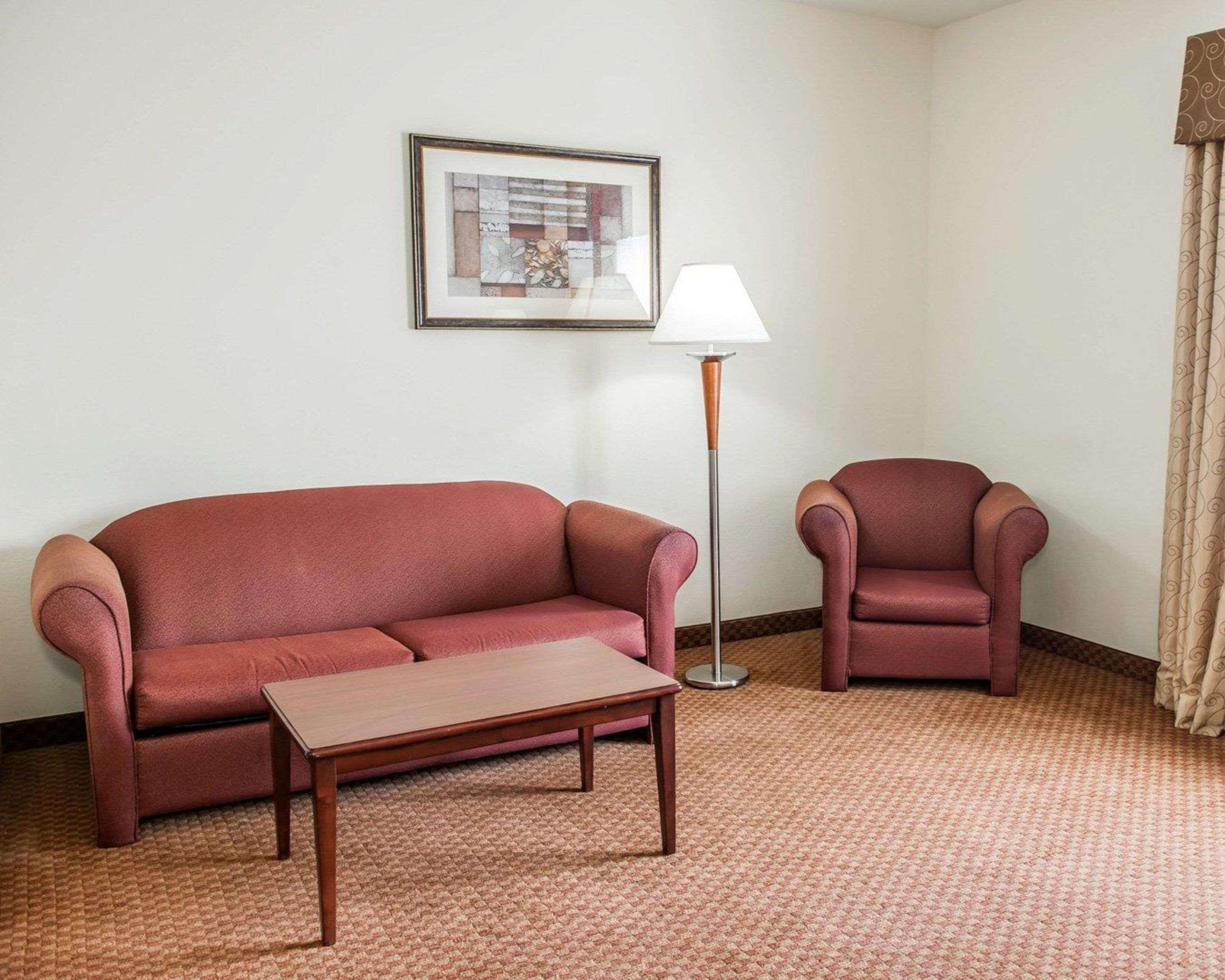 Comfort Suites Near Indianapolis Airport מראה חיצוני תמונה