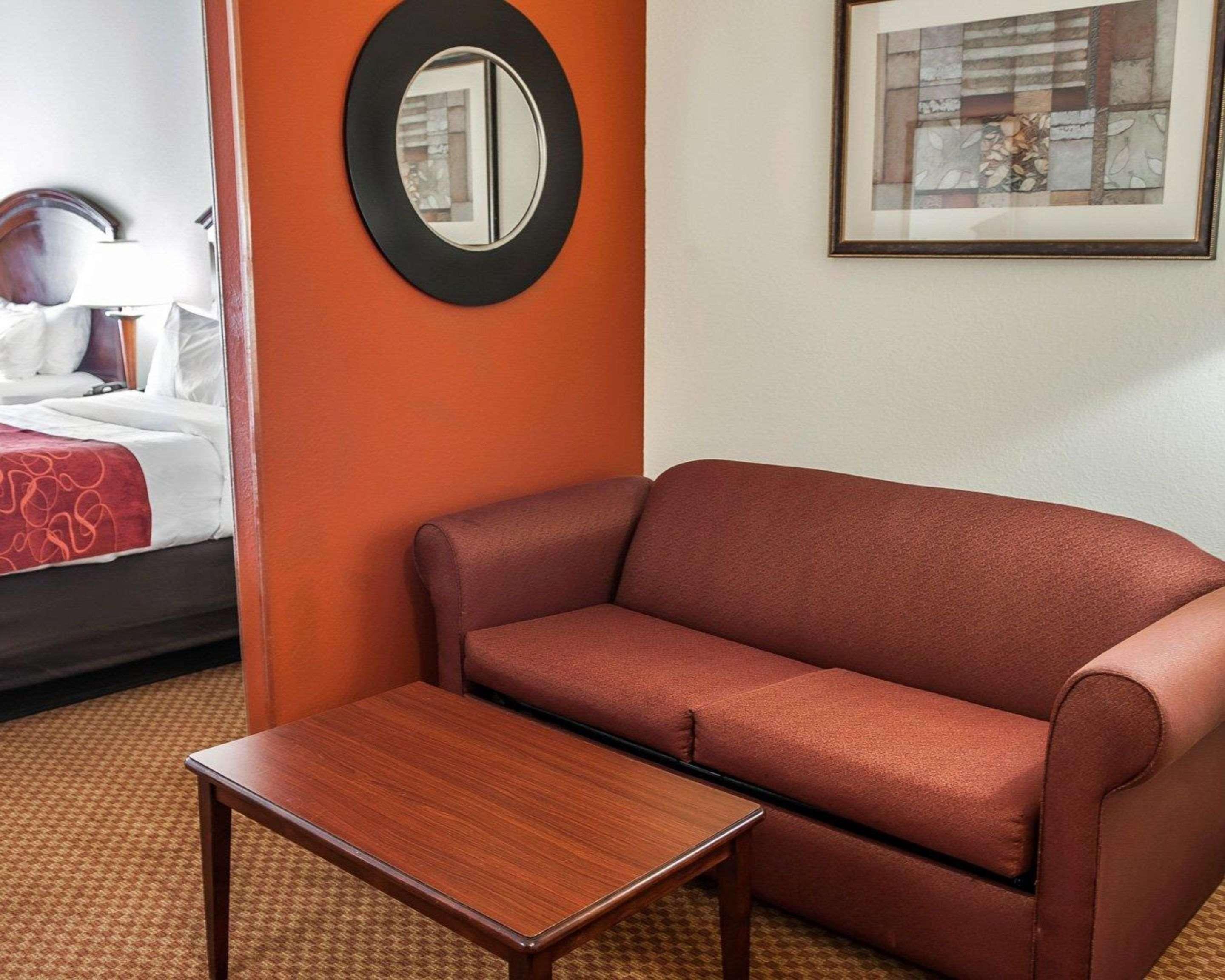 Comfort Suites Near Indianapolis Airport מראה חיצוני תמונה